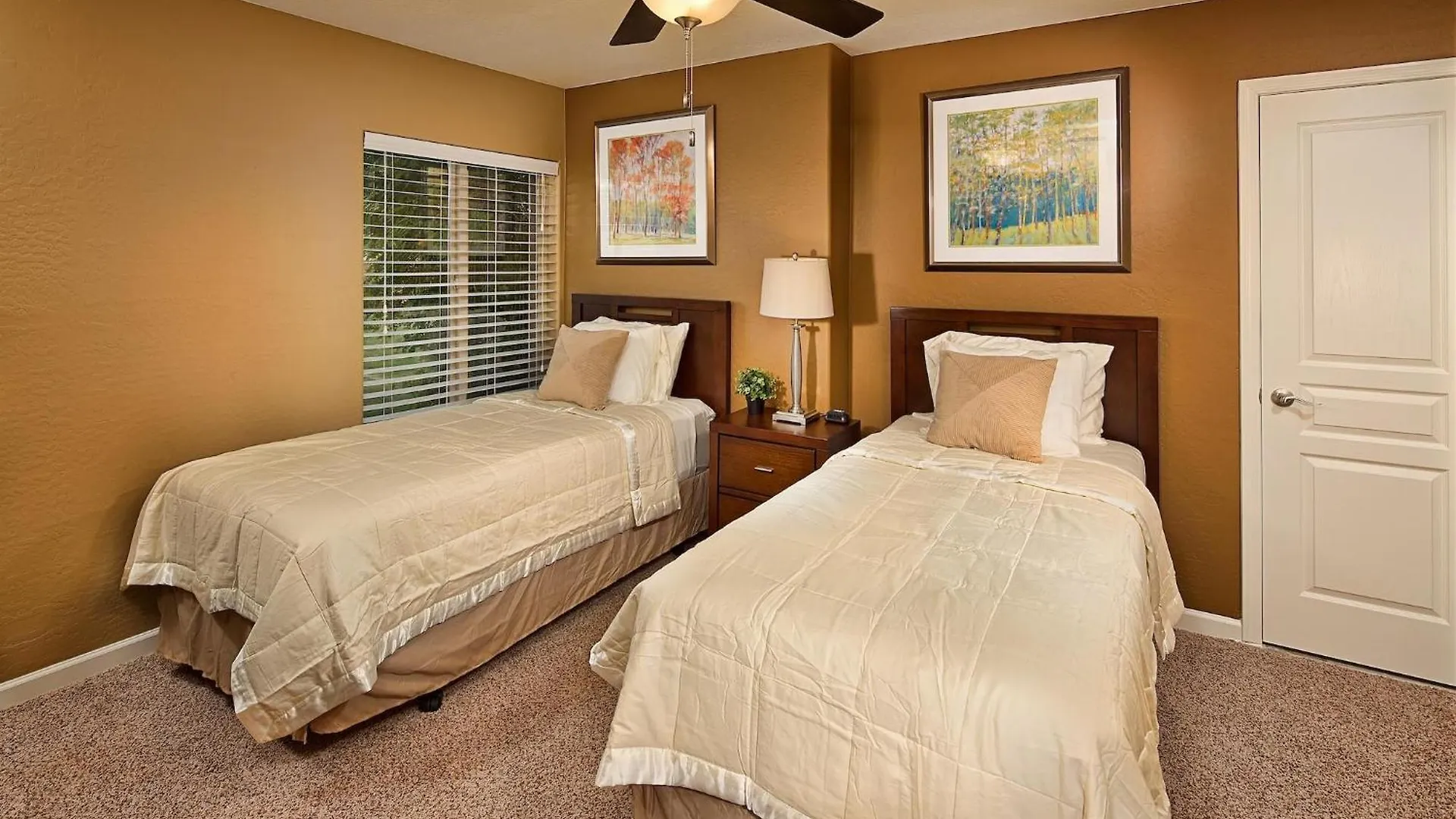 Luxury Estate, Heated Pool, Pickleball Court, More Willa