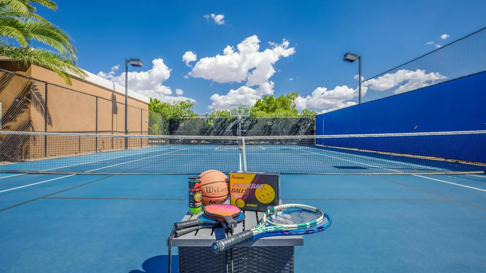 Willa Luxury Estate, Heated Pool, Pickleball Court, More